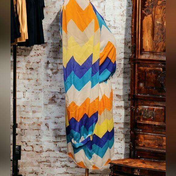 GB Chevron Colorful Print Dress Size S - Picture 3 of 7
